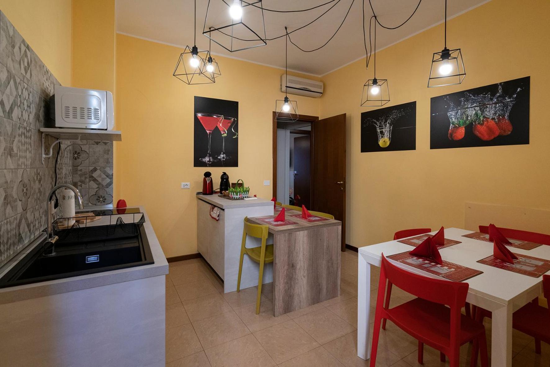 Pied A Terre - Atelier Apartment Verona Luaran gambar