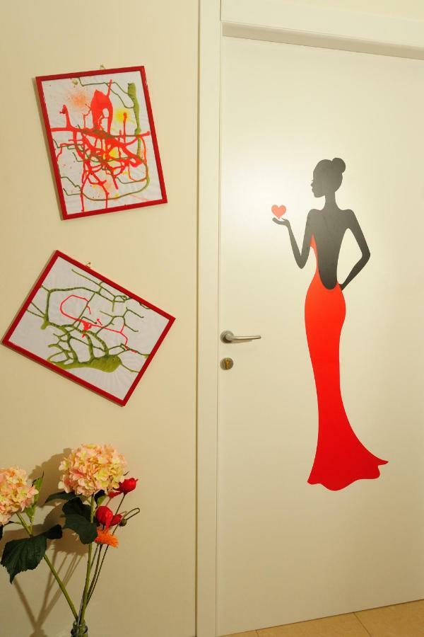 Pied A Terre - Atelier Apartment Verona Luaran gambar