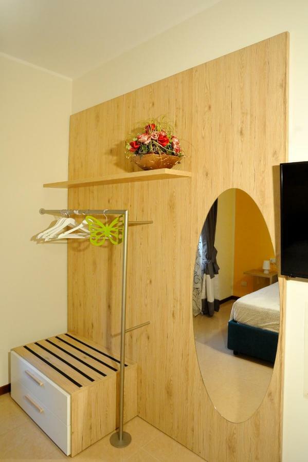 Pied A Terre - Atelier Apartment Verona Luaran gambar