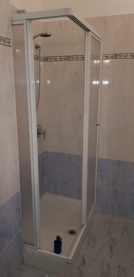 Pied A Terre - Atelier Apartment Verona Luaran gambar