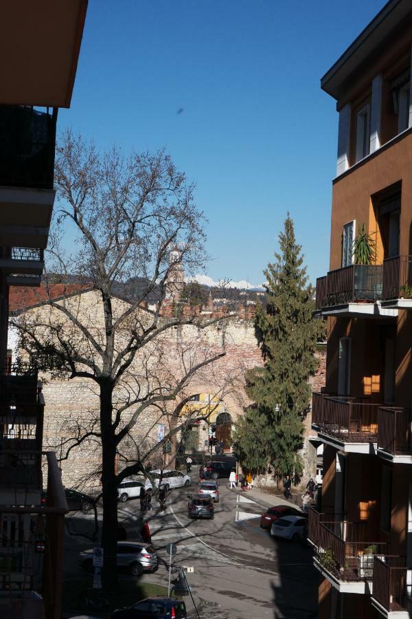 Pied A Terre - Atelier Apartment Verona Luaran gambar