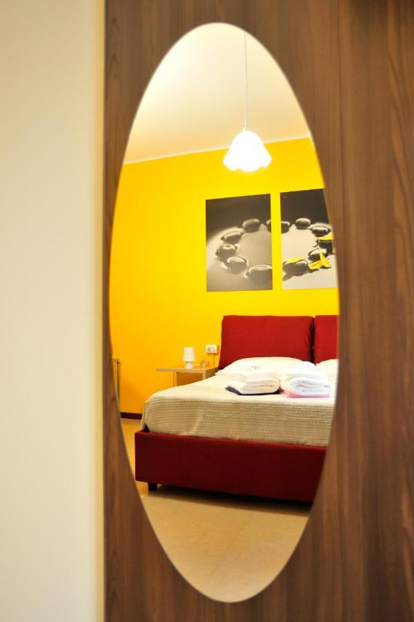 Pied A Terre - Atelier Apartment Verona Luaran gambar
